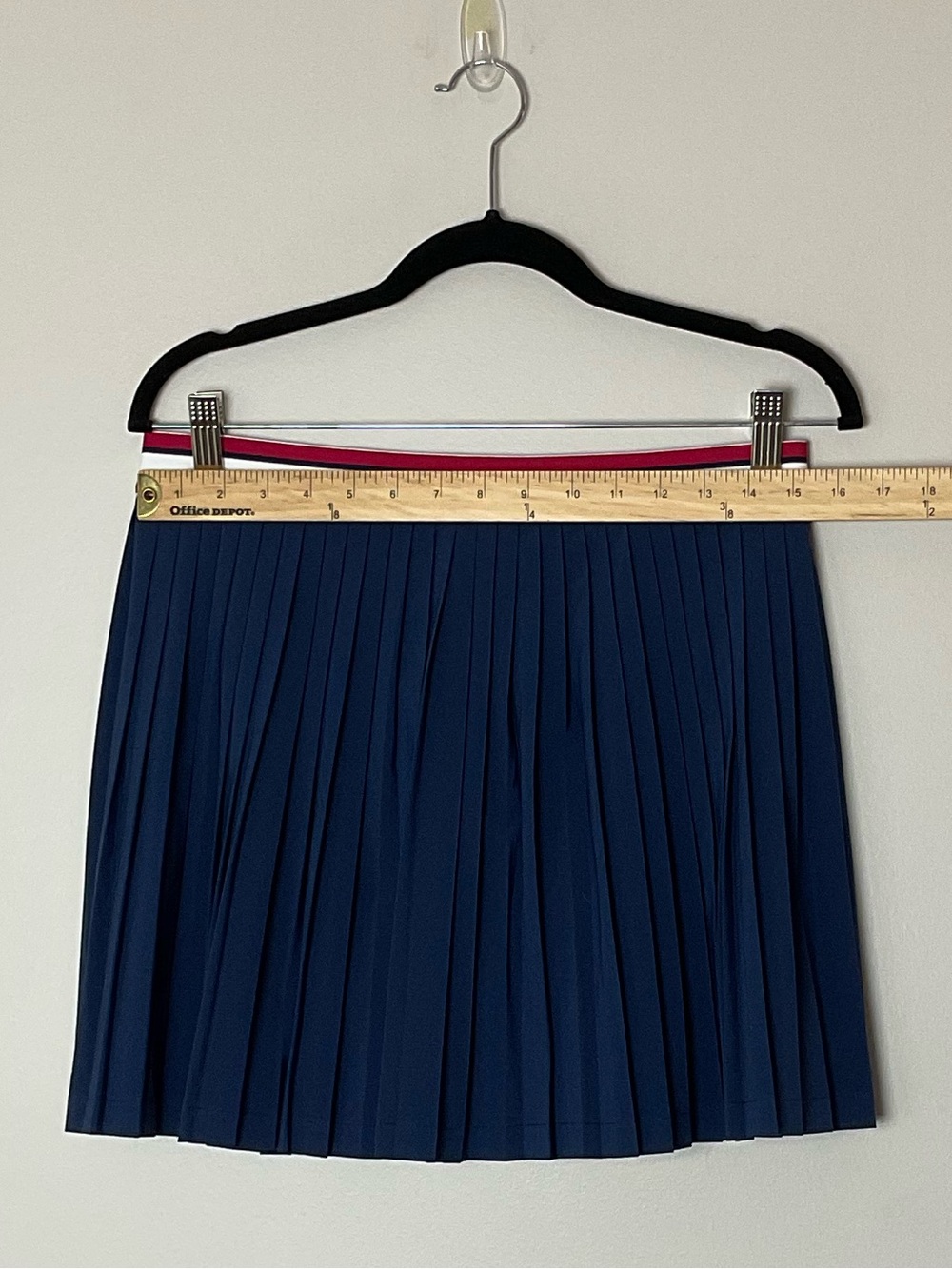Lily Pulitzer Luxletic Makara Navy Pleated Skort Athletic Country Club Size M - Picture 3 of 10